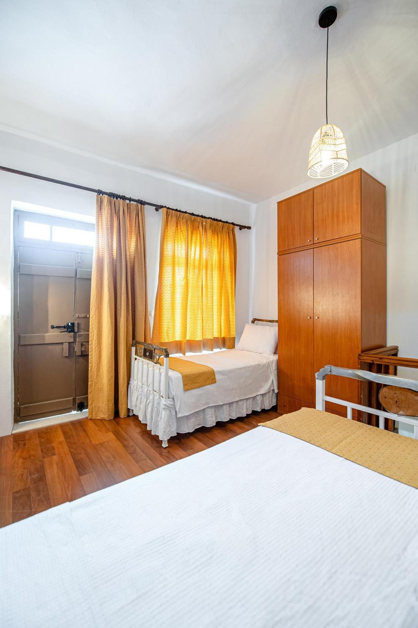 Petrino Residence Pombia エクステリア 写真